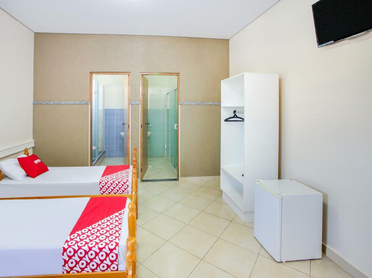 Oyo Hotel Dayse Santana de Parnaíba Kültér fotó